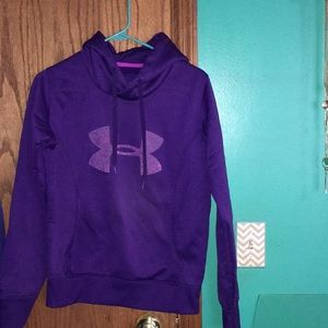 Under armour sweatshirt